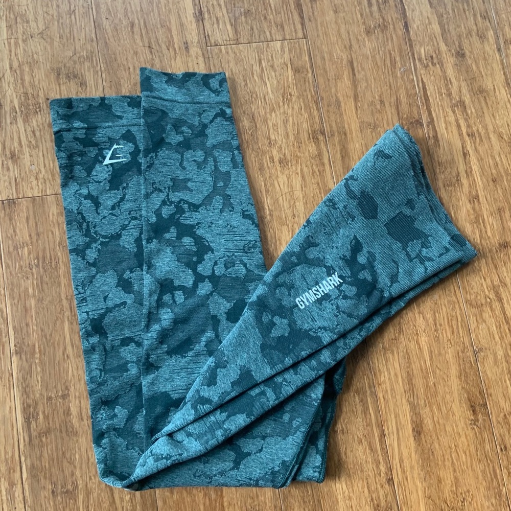 Green adapt camo gymshark leggings